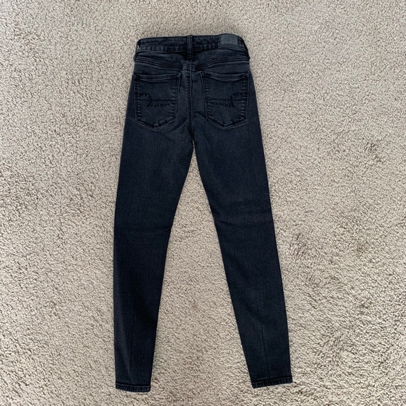 American Eagle Hi-Rise Jegging jeans - Picture 3 of 6